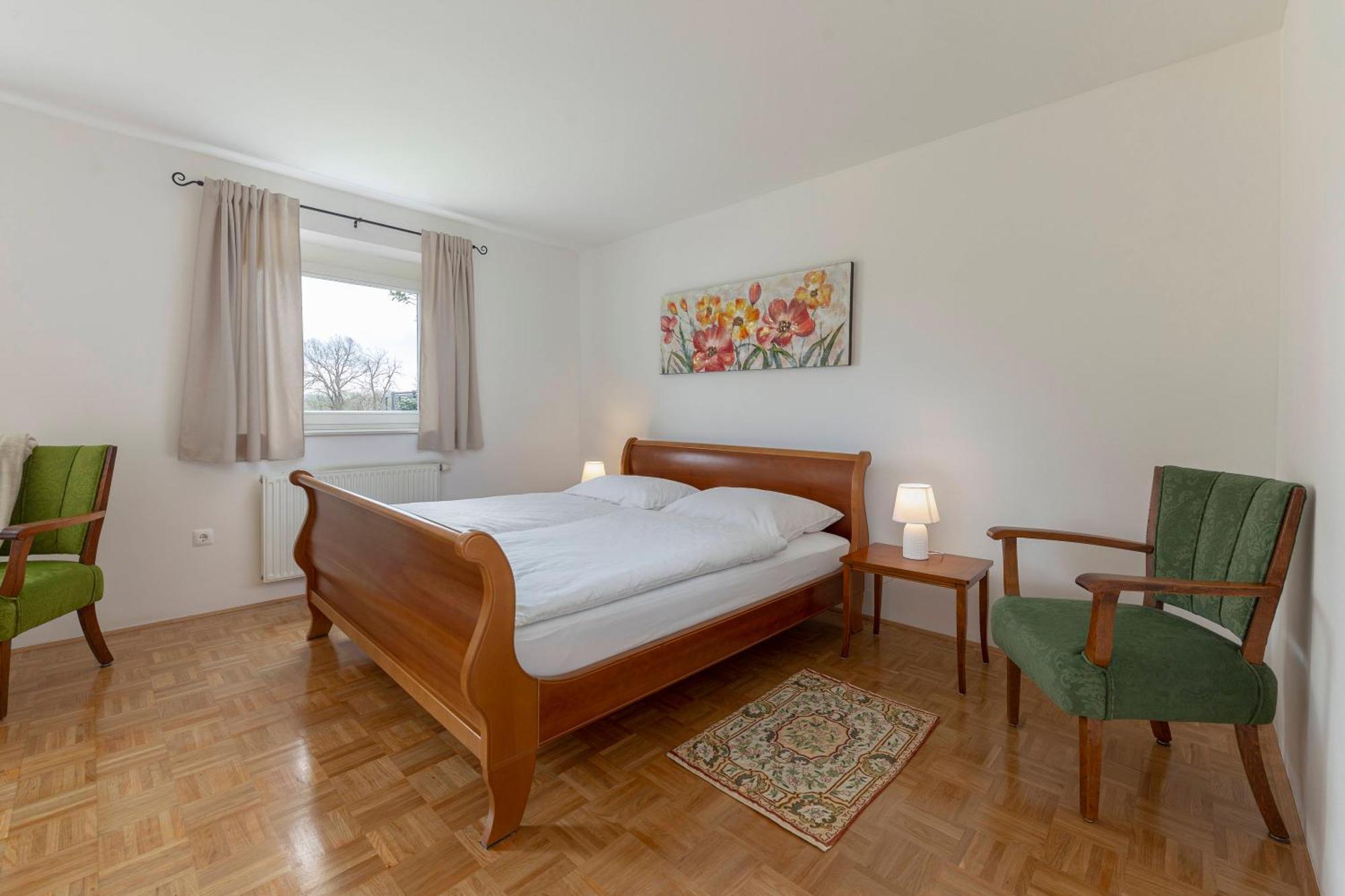 Ferienwohnung Cozy Garden Flat Laibach Exterior foto